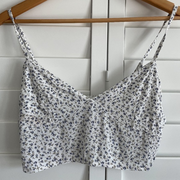 Garage Floral Cropped Tank Top - Picture 1 of 4